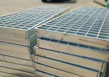 安裝鋼格柵的過程中需要注意的問題有哪些？